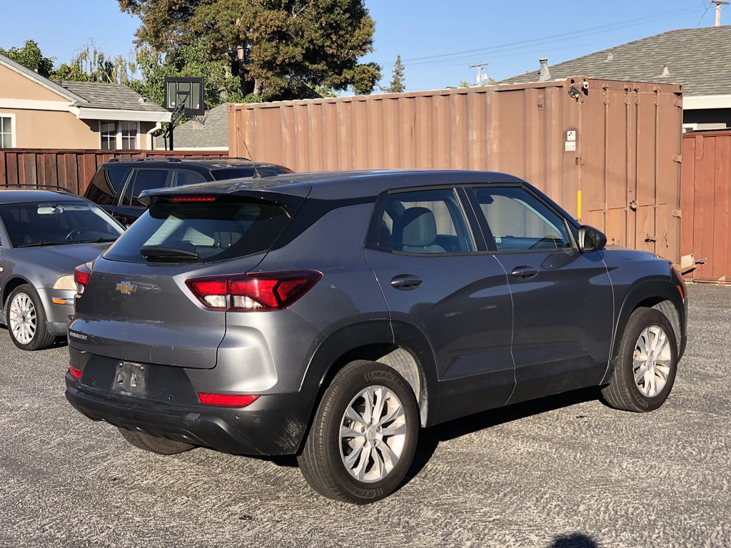 2021 Chevrolet Trailblazer Image 3
