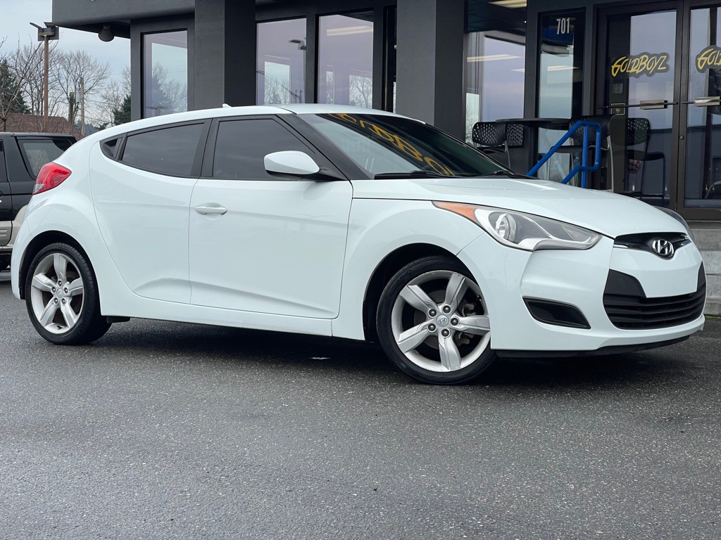 2014 Hyundai Veloster Image 1