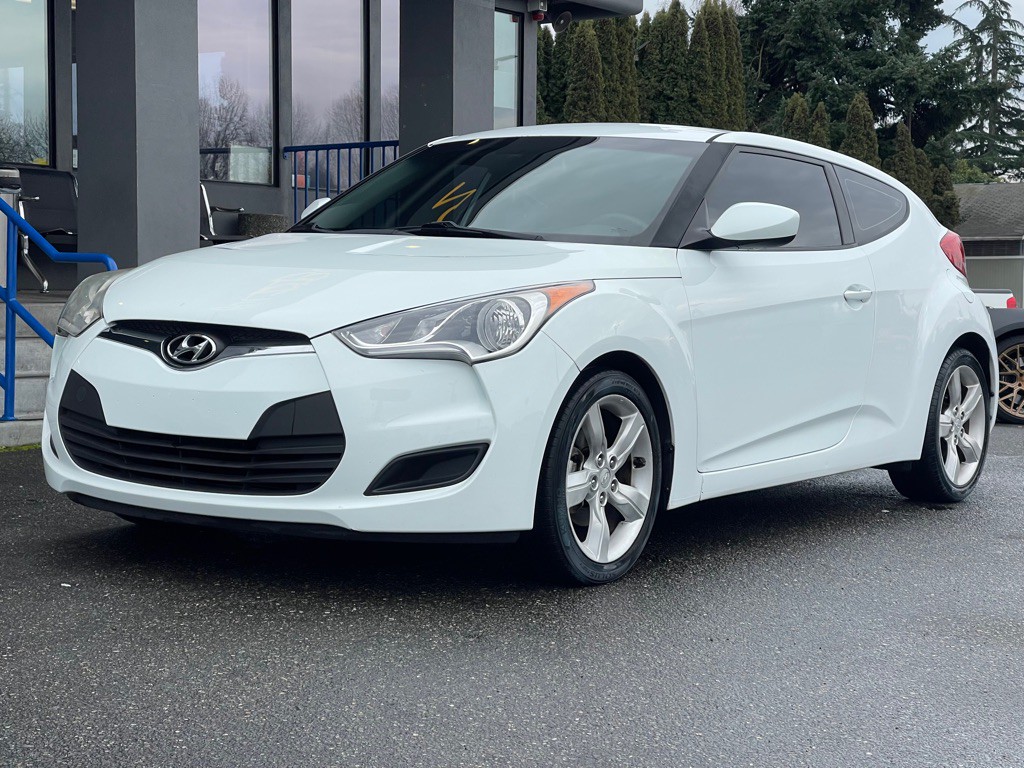 2014 Hyundai Veloster Image 8