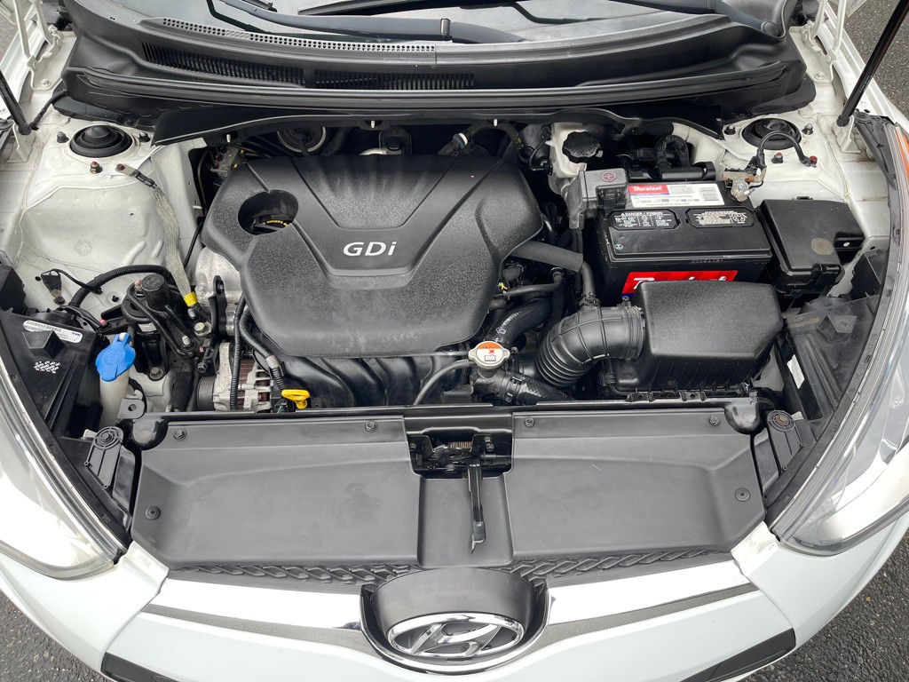 2014 Hyundai Veloster Image 10