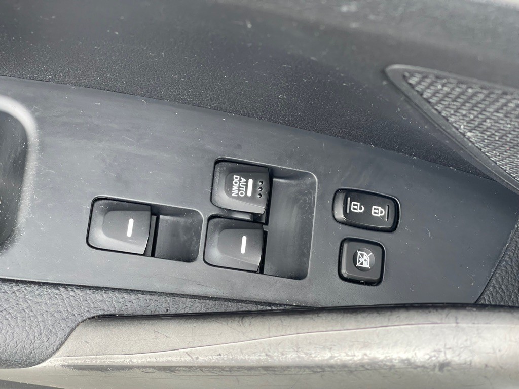 2014 Hyundai Veloster Image 26