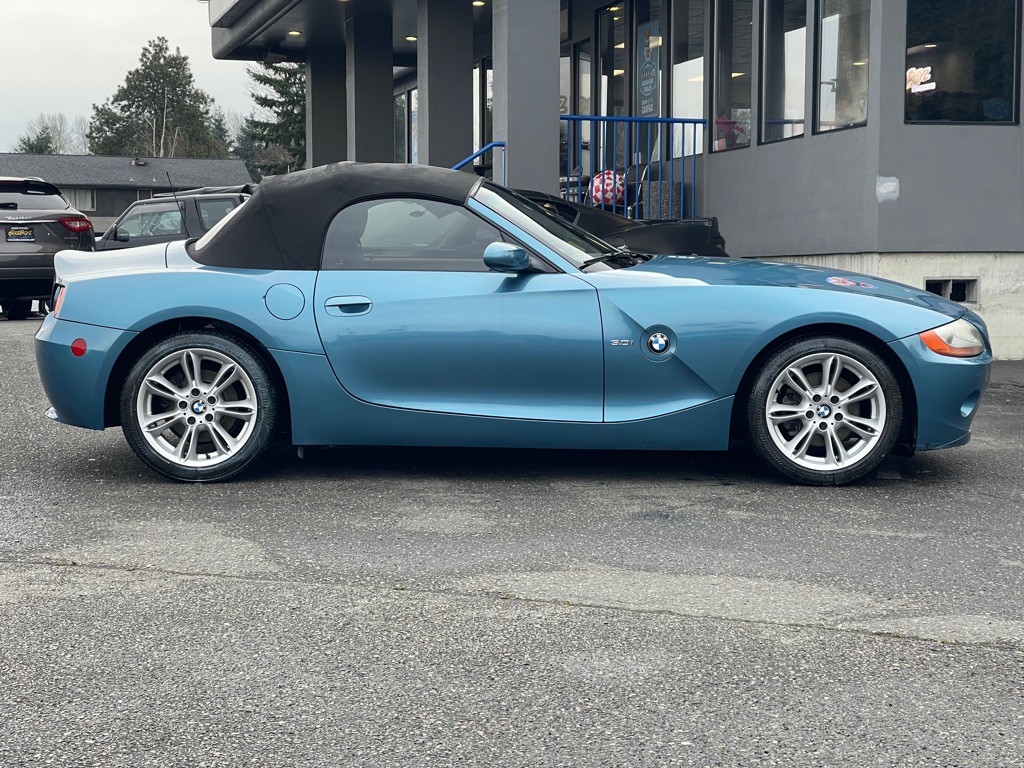 2003 BMW Z4 Image 2