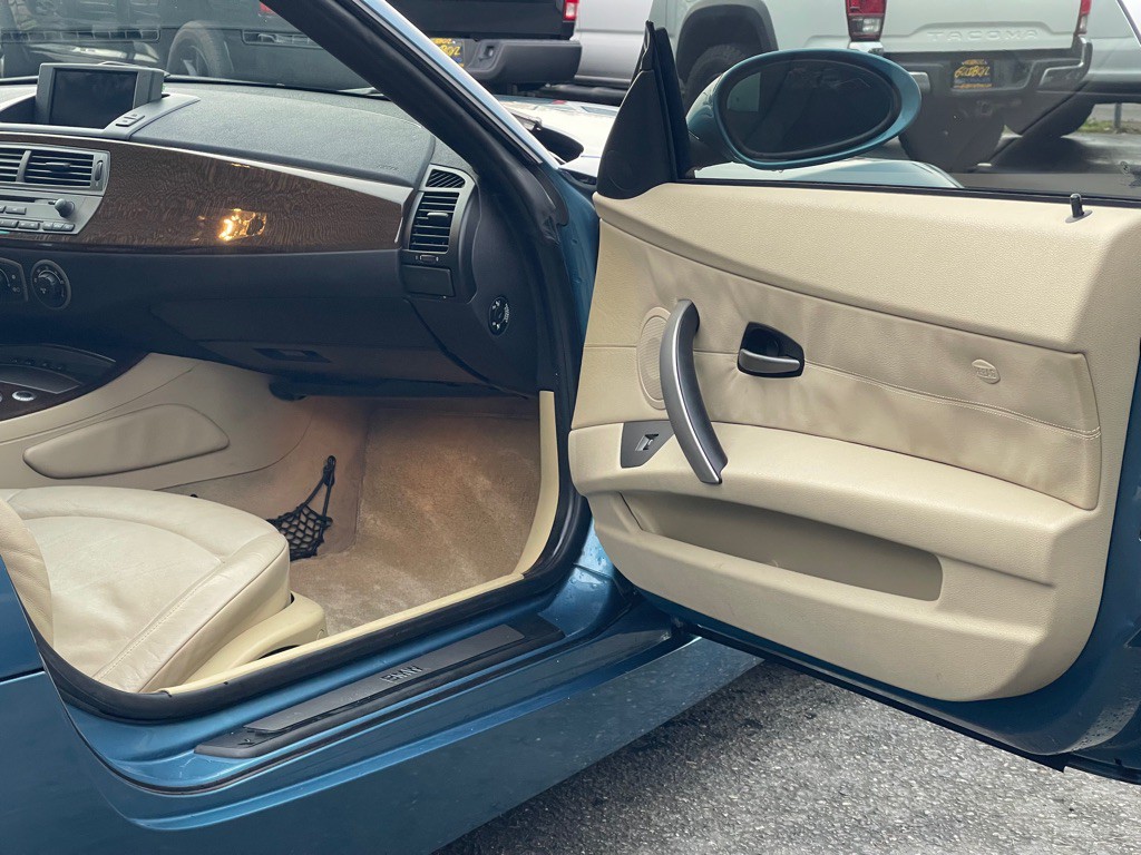 2003 BMW Z4 Image 12