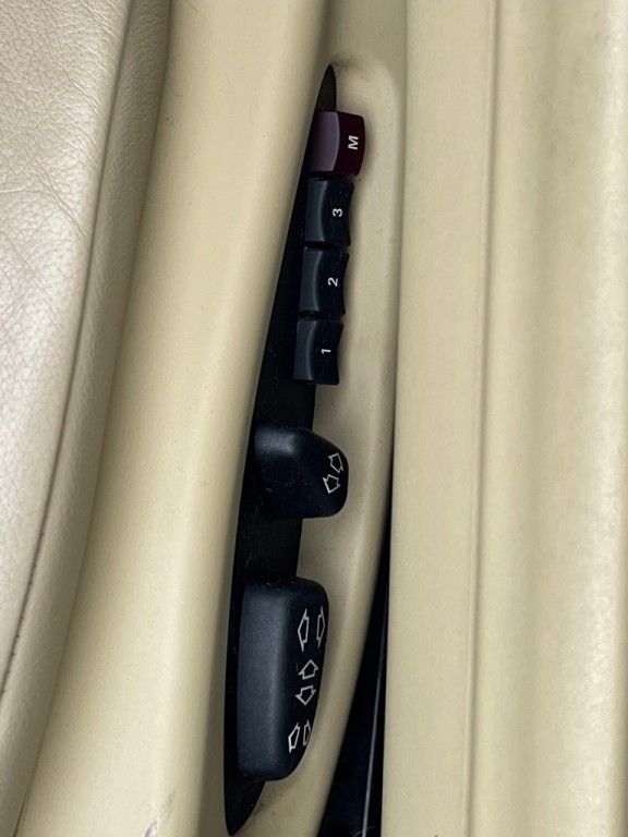 2003 BMW Z4 Image 17