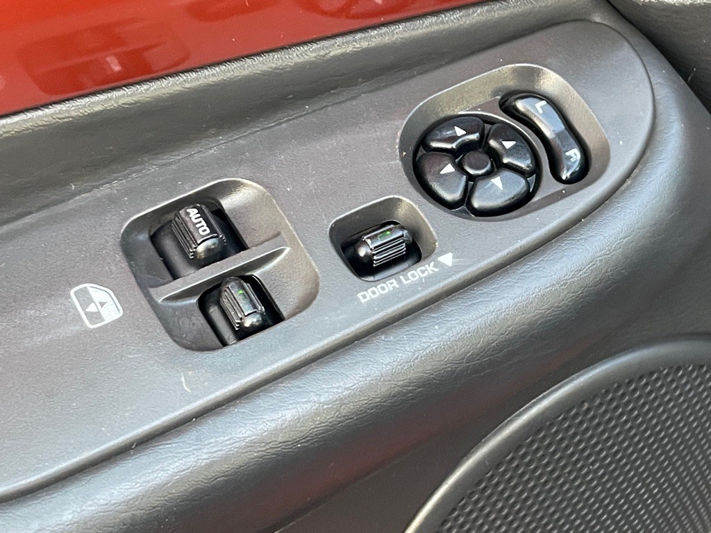 2005 Dodge Ram 1500 Image 10