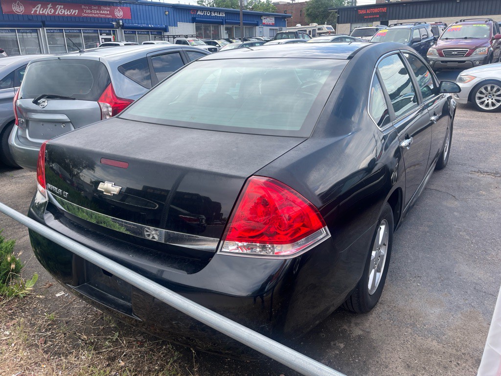 2010 Chevrolet Impala Image 3