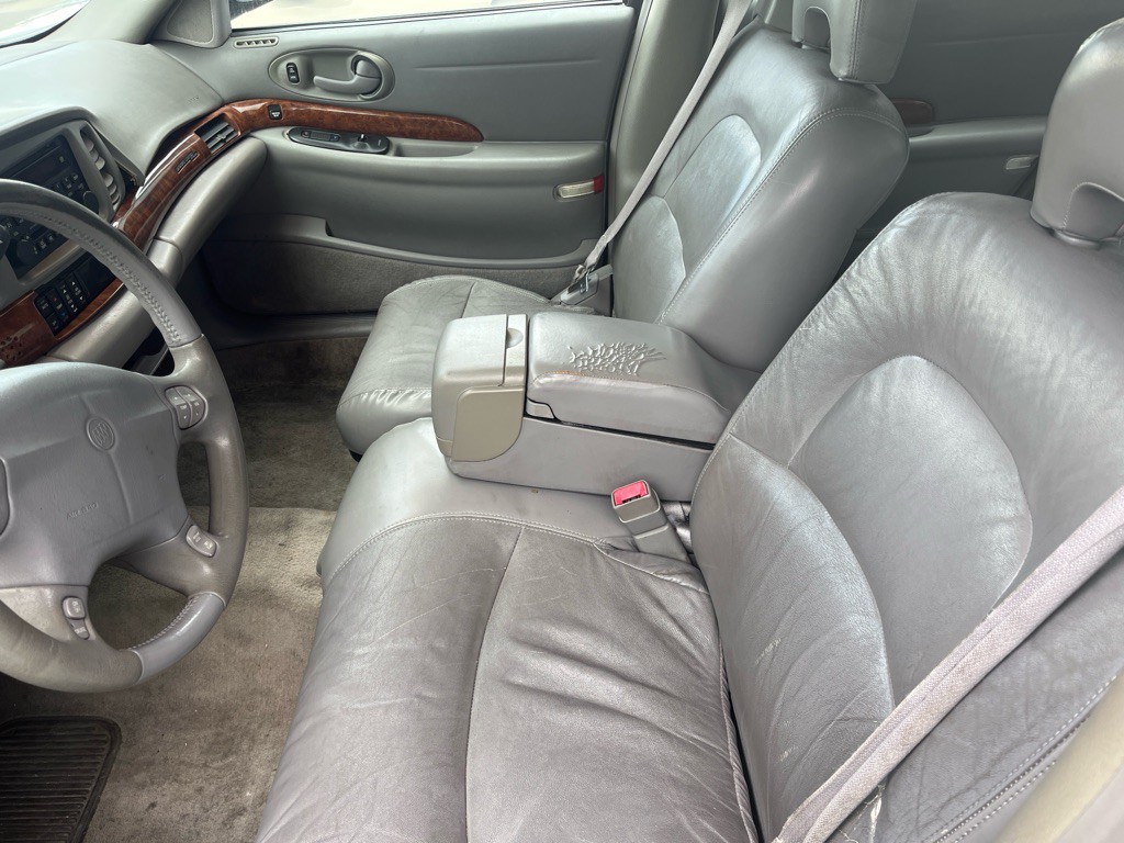 2002 Buick LeSabre Image 5