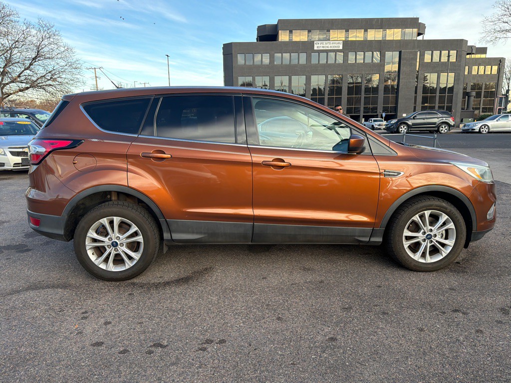2017 Ford Escape Image 8