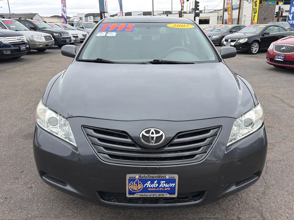 2007 Toyota Camry Image 2