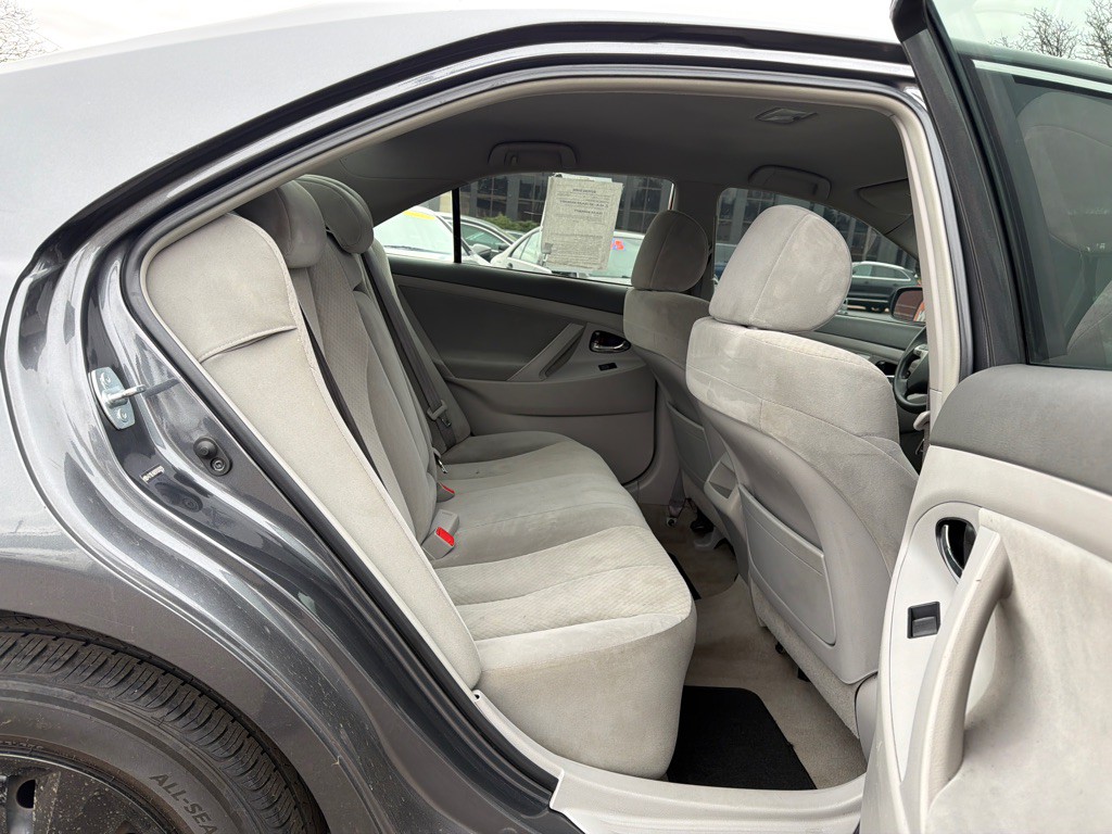 2007 Toyota Camry Image 10