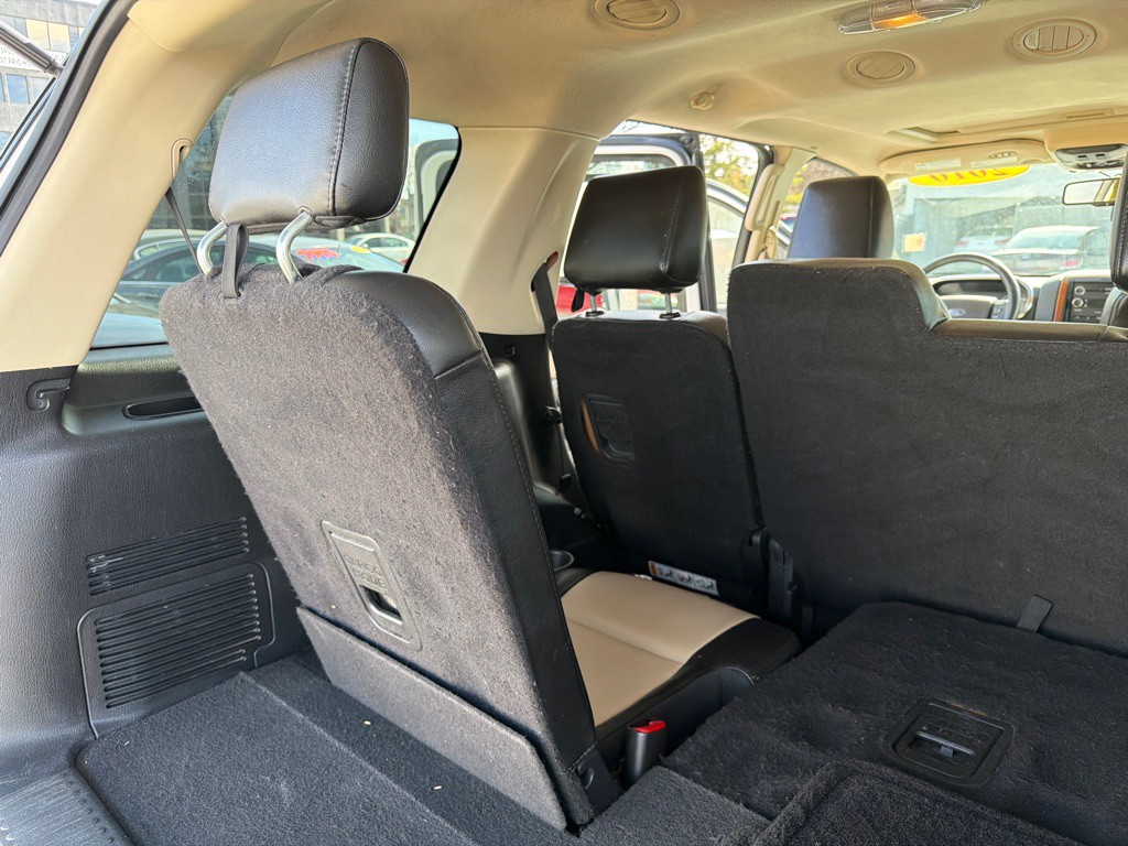 2010 Ford Explorer Image 14