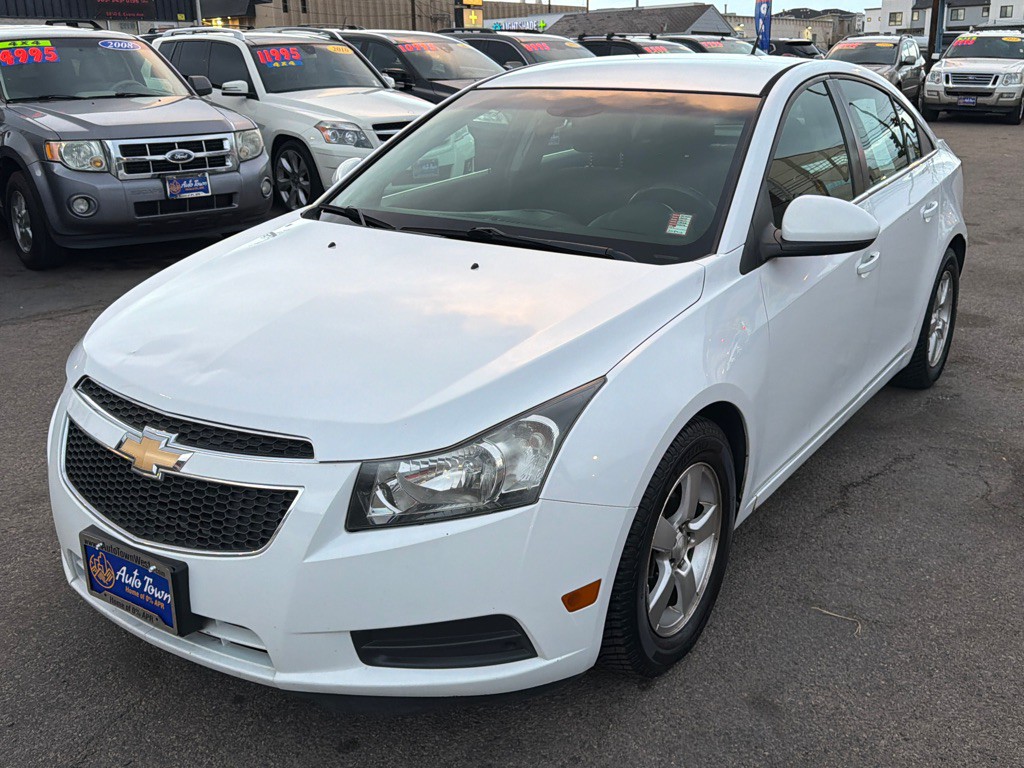 2012 Chevrolet Cruze Image 3