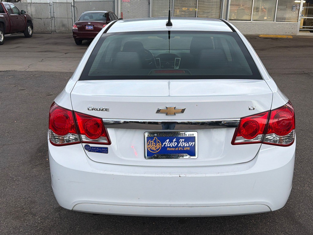 2012 Chevrolet Cruze Image 6