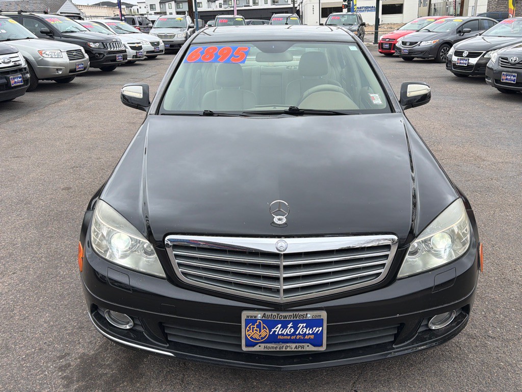 2008 Mercedes-Benz C-Class Image 2