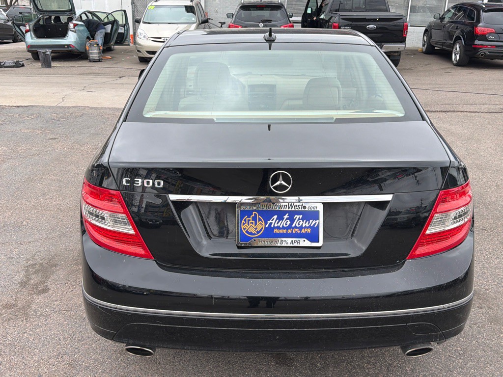 2008 Mercedes-Benz C-Class Image 6