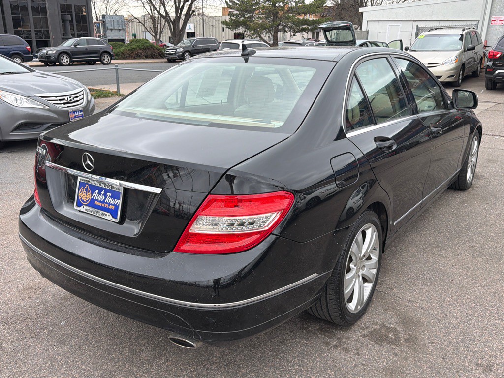 2008 Mercedes-Benz C-Class Image 7