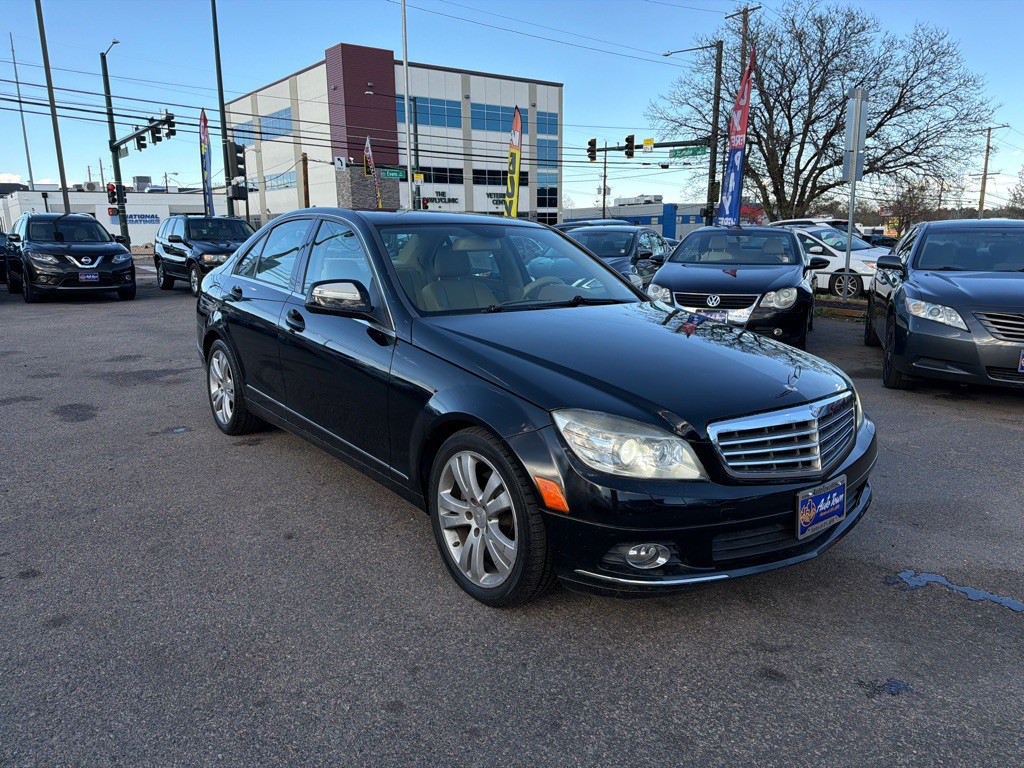2008 Mercedes-Benz C-Class Image 1