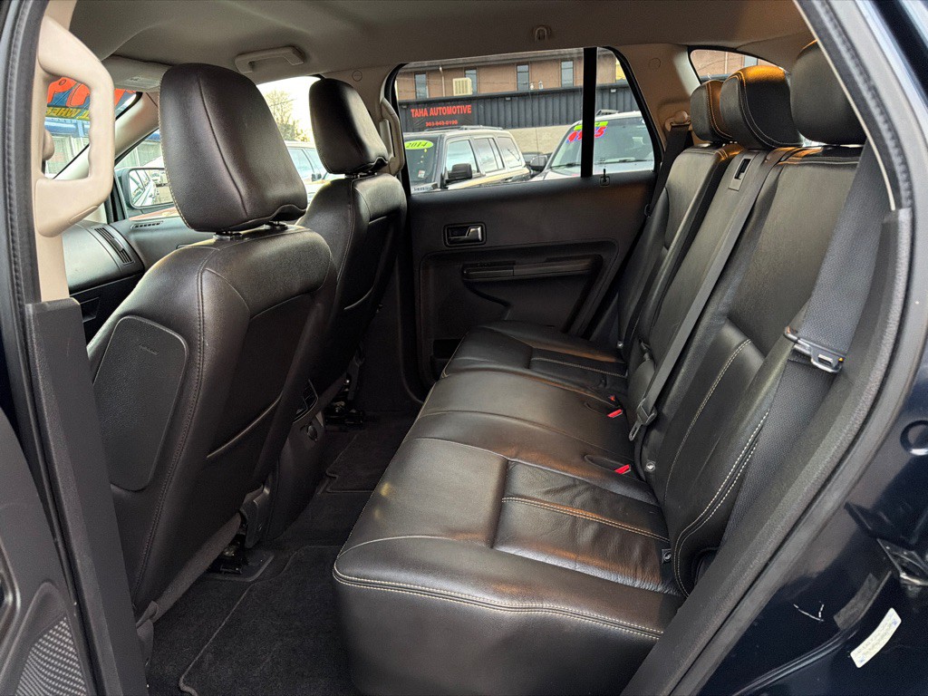 2010 Ford Edge Image 10