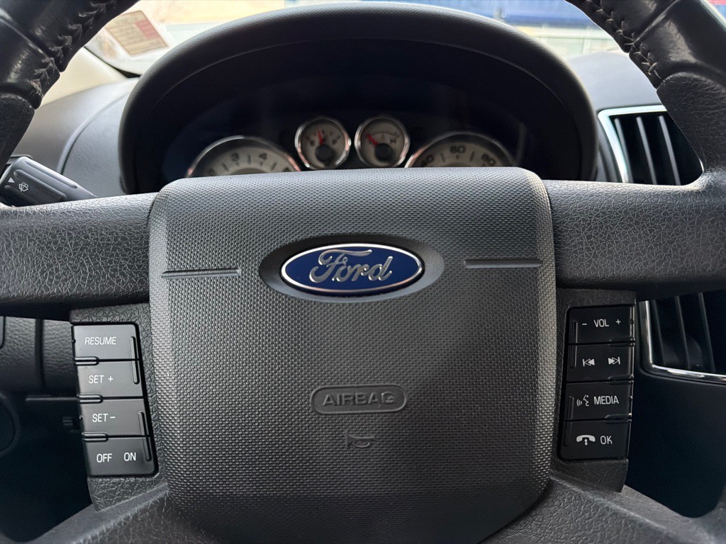 2010 Ford Edge Image 13