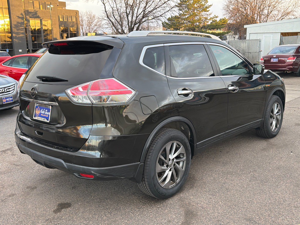 2015 Nissan Rogue Image 6
