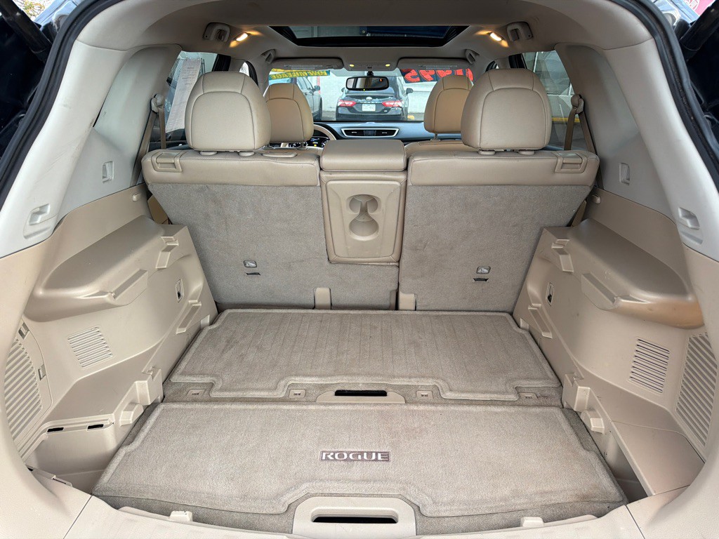 2015 Nissan Rogue Image 18