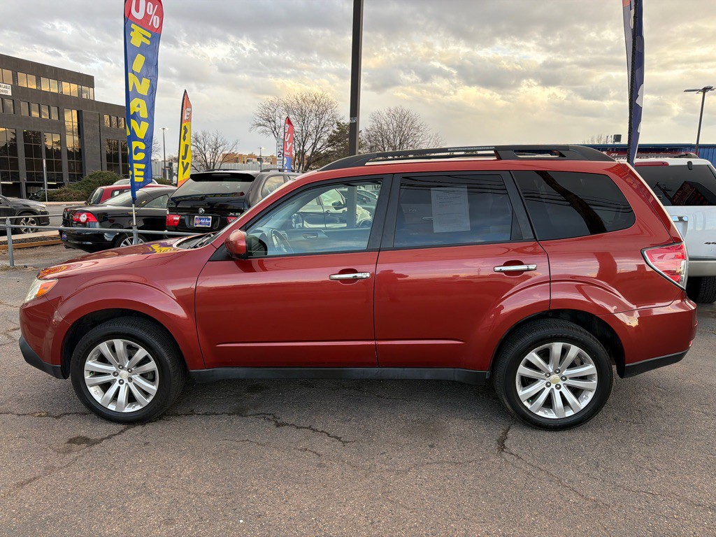 2011 Subaru Forester Image 8