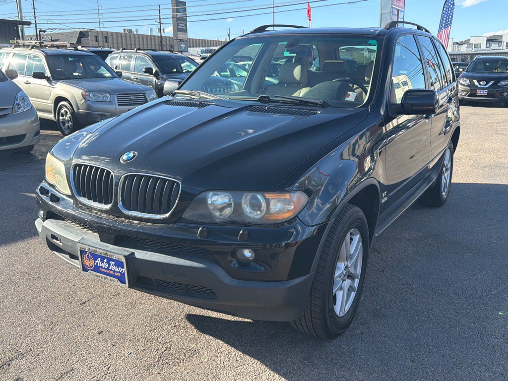 2004 BMW X5 Image 3