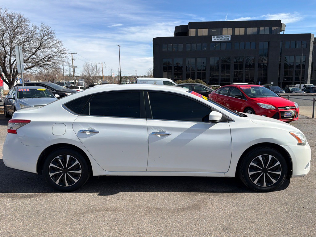 2013 Nissan Sentra Image 8