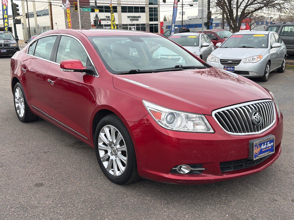 2013 Buick Lacrosse Image 1