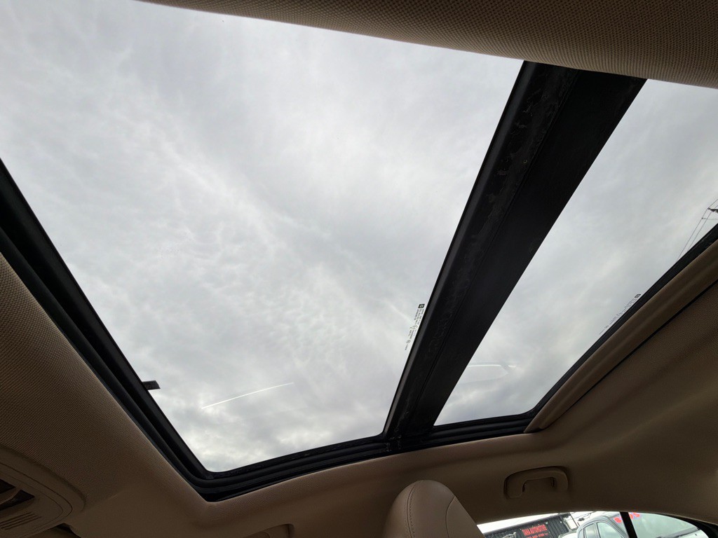 2013 Buick Lacrosse Image 17