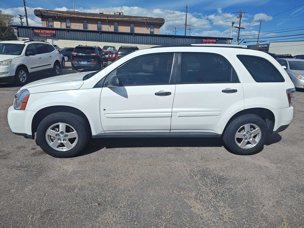 2007 Chevrolet Equinox Image 2