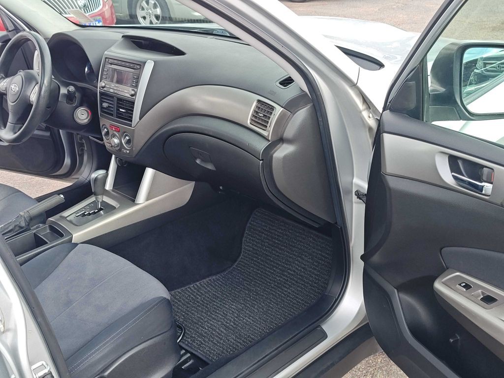 2009 Subaru Forester Image 45