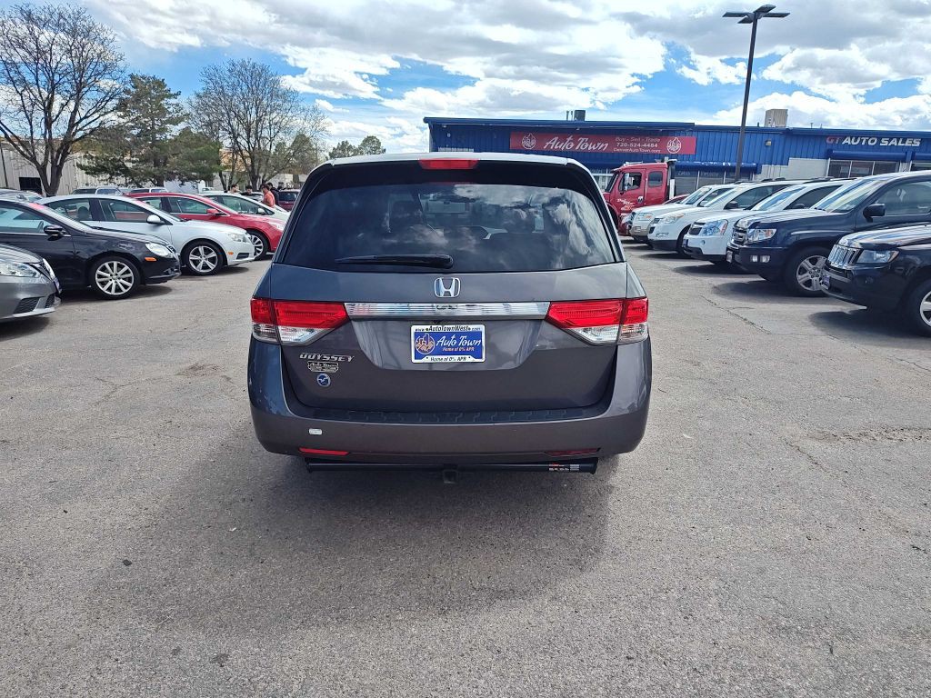 2015 Honda Odyssey Image 5