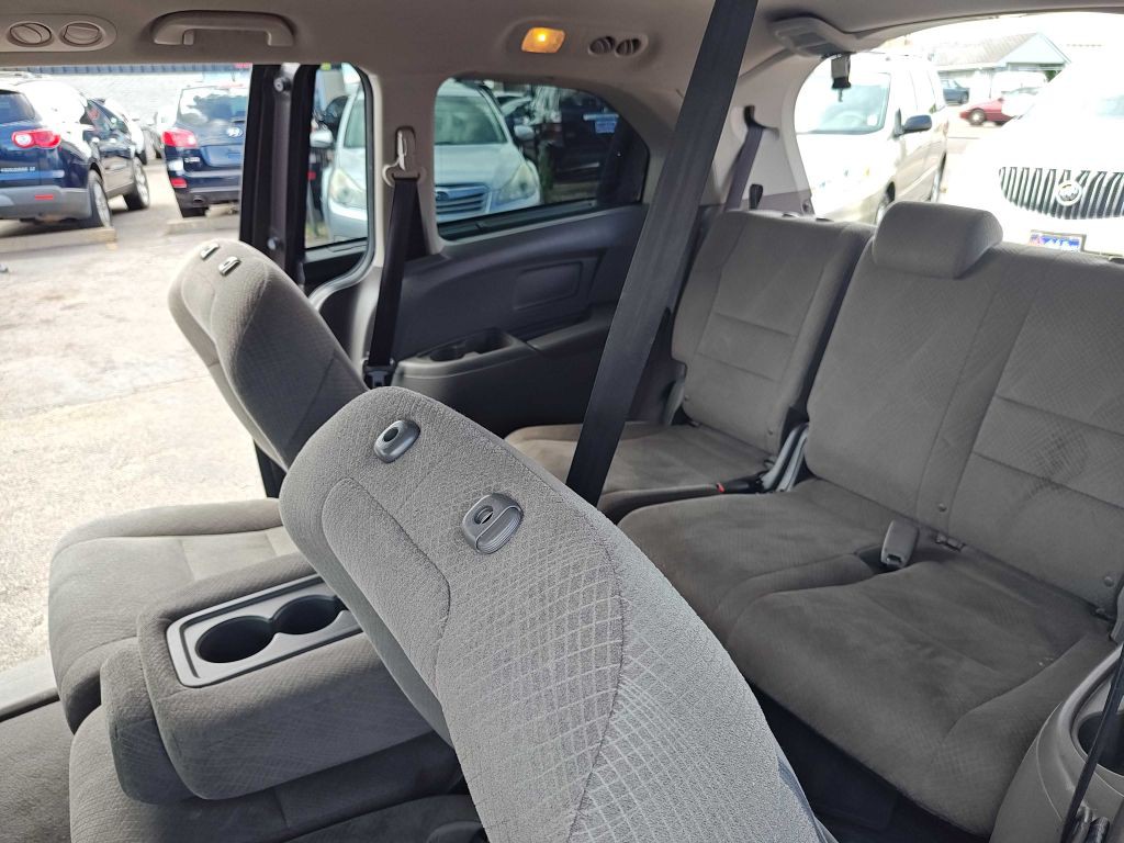 2015 Honda Odyssey Image 12