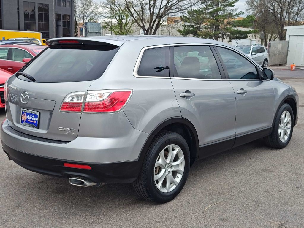 2011 Mazda CX-9 Image 2