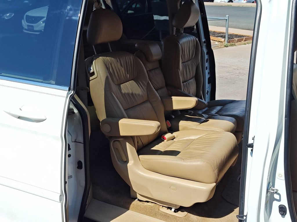 2008 Honda Odyssey Image 11