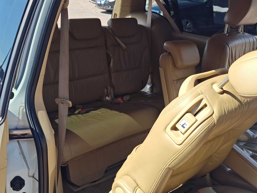 2008 Honda Odyssey Image 16