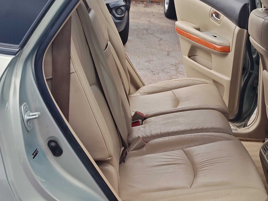 2007 Lexus RX Image 13
