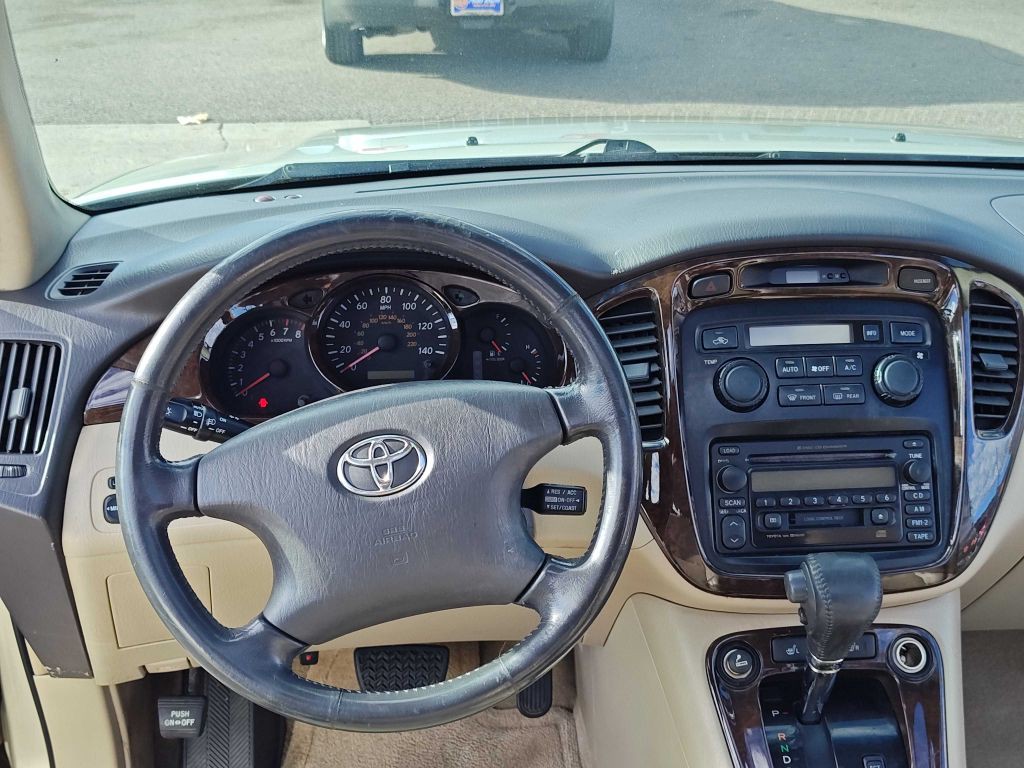 2002 Toyota Highlander Image 4