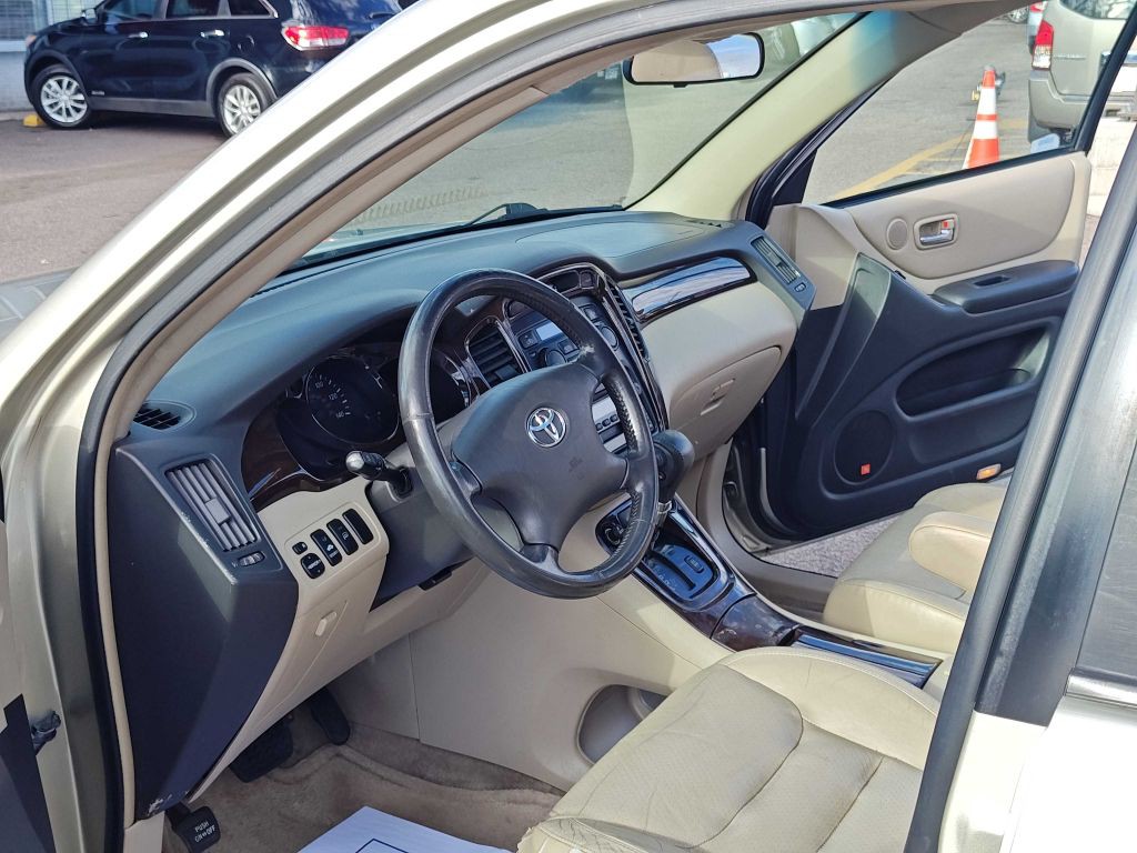 2002 Toyota Highlander Image 5