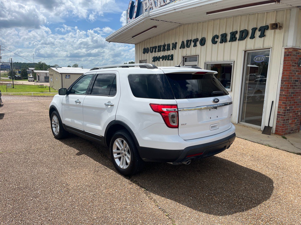 2014 Ford Explorer Image 4