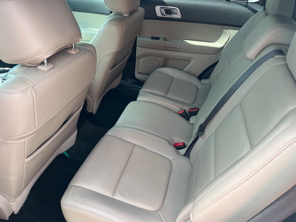 2014 Ford Explorer Image 5