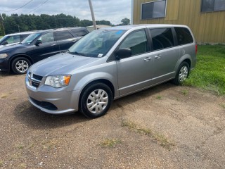 Image for 2018 Dodge Grand Caravan Se Plus ID: 6675541