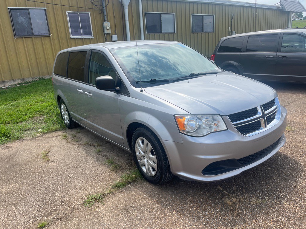 2018 Dodge Grand Caravan Image 2