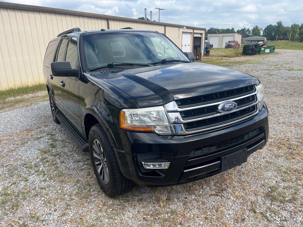 2016 Ford Expedition Image 2