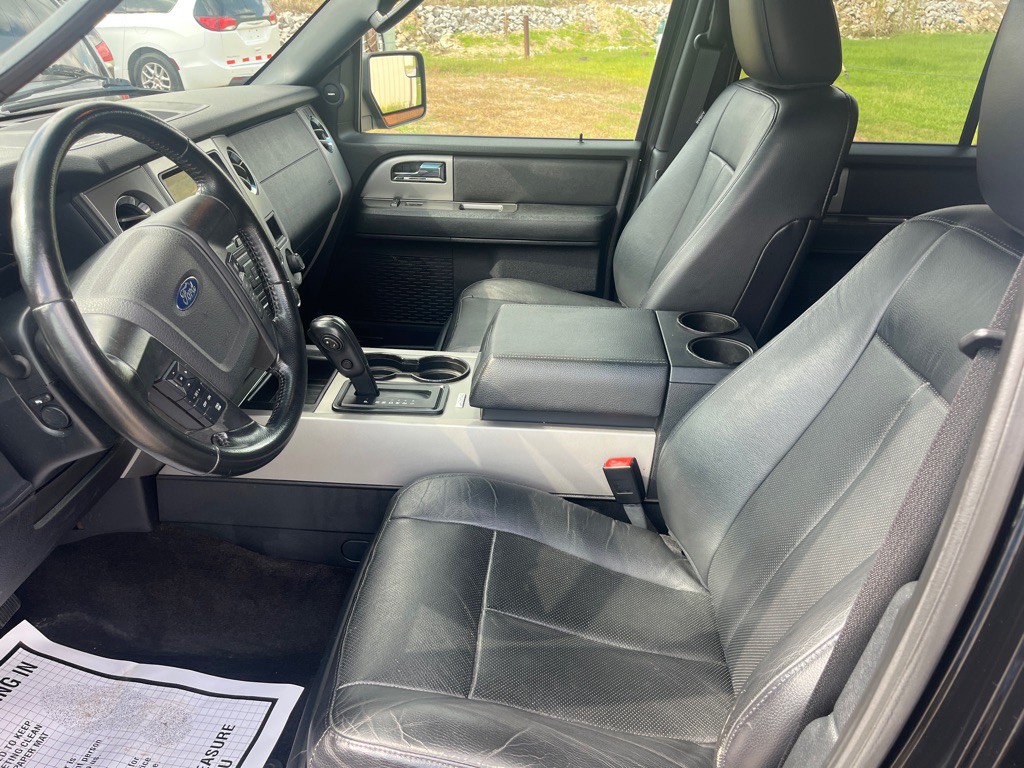 2016 Ford Expedition Image 8