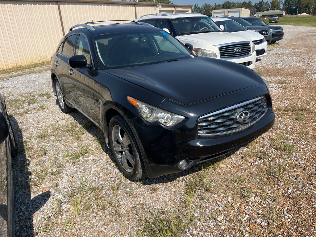 2010 INFINITI FX35 Image 2