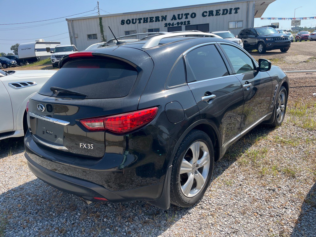 2010 INFINITI FX35 Image 3