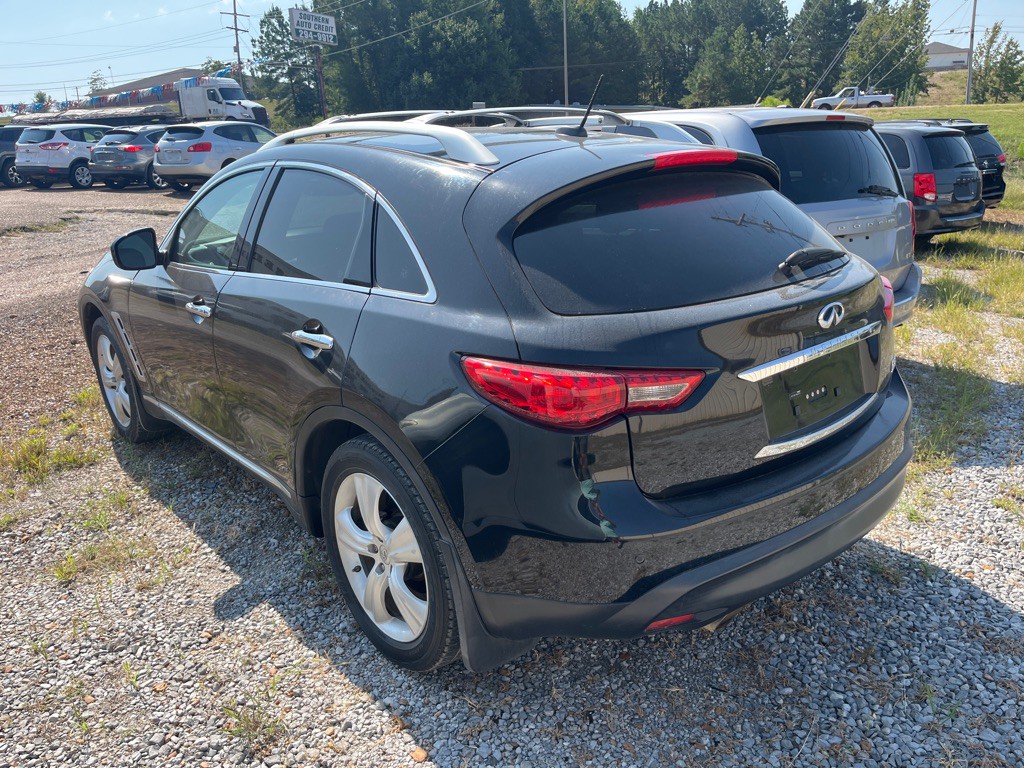 2010 INFINITI FX35 Image 4