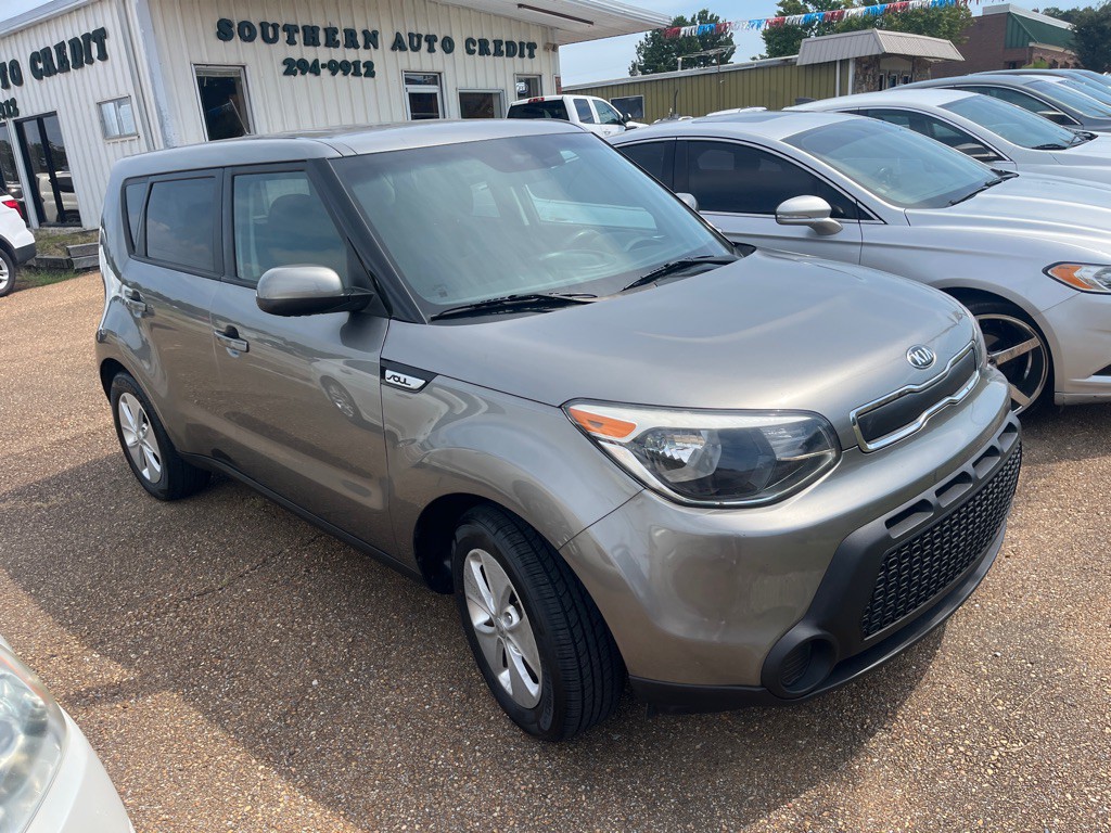 2016 Kia Soul Image 2